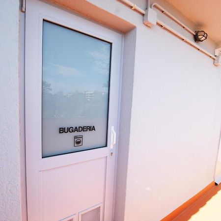 Aparthotel Vilassar Vilassar De Mar Exterior foto